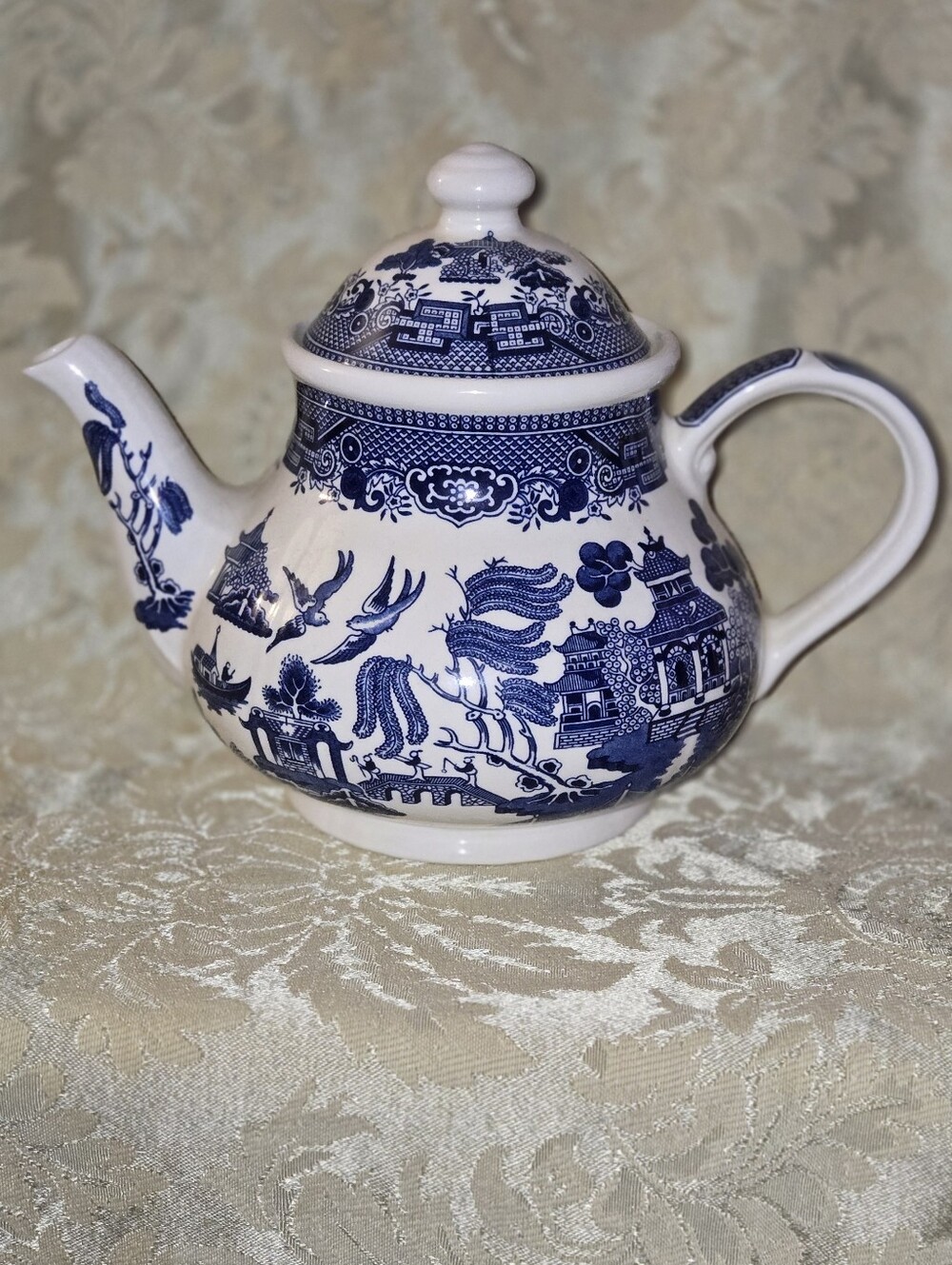 Classic Blue and White Oriental Churchill Blue Willow Porcelain Teapot